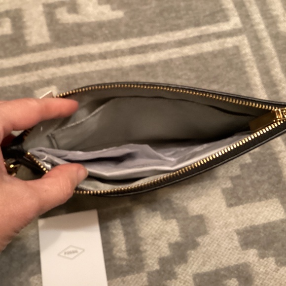 NWT Fossil Black Leather Wristlet - Picture 5 of 9